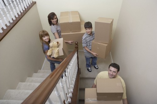 Final complaint resolution with a clear storage service response